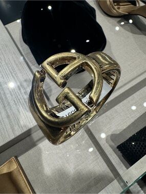 Giorgio Armani Contoured GA Logo Cuff Bracelet Gold Tone Hinge Bangle $1195